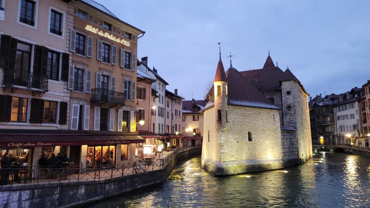 Annecy Lake Central Экстерьер фото
