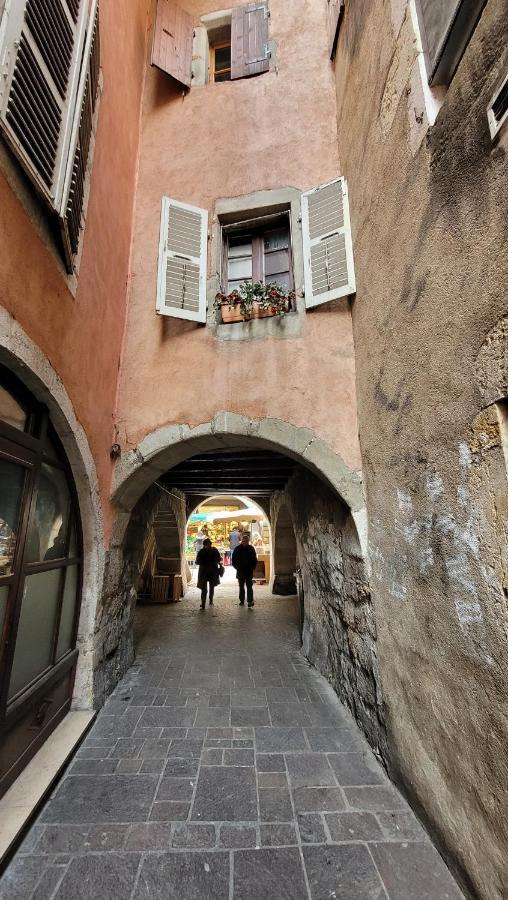 Annecy Lake Central Экстерьер фото